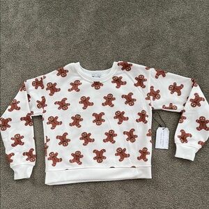 Gingerbread fleece PJs—never been worn size small.